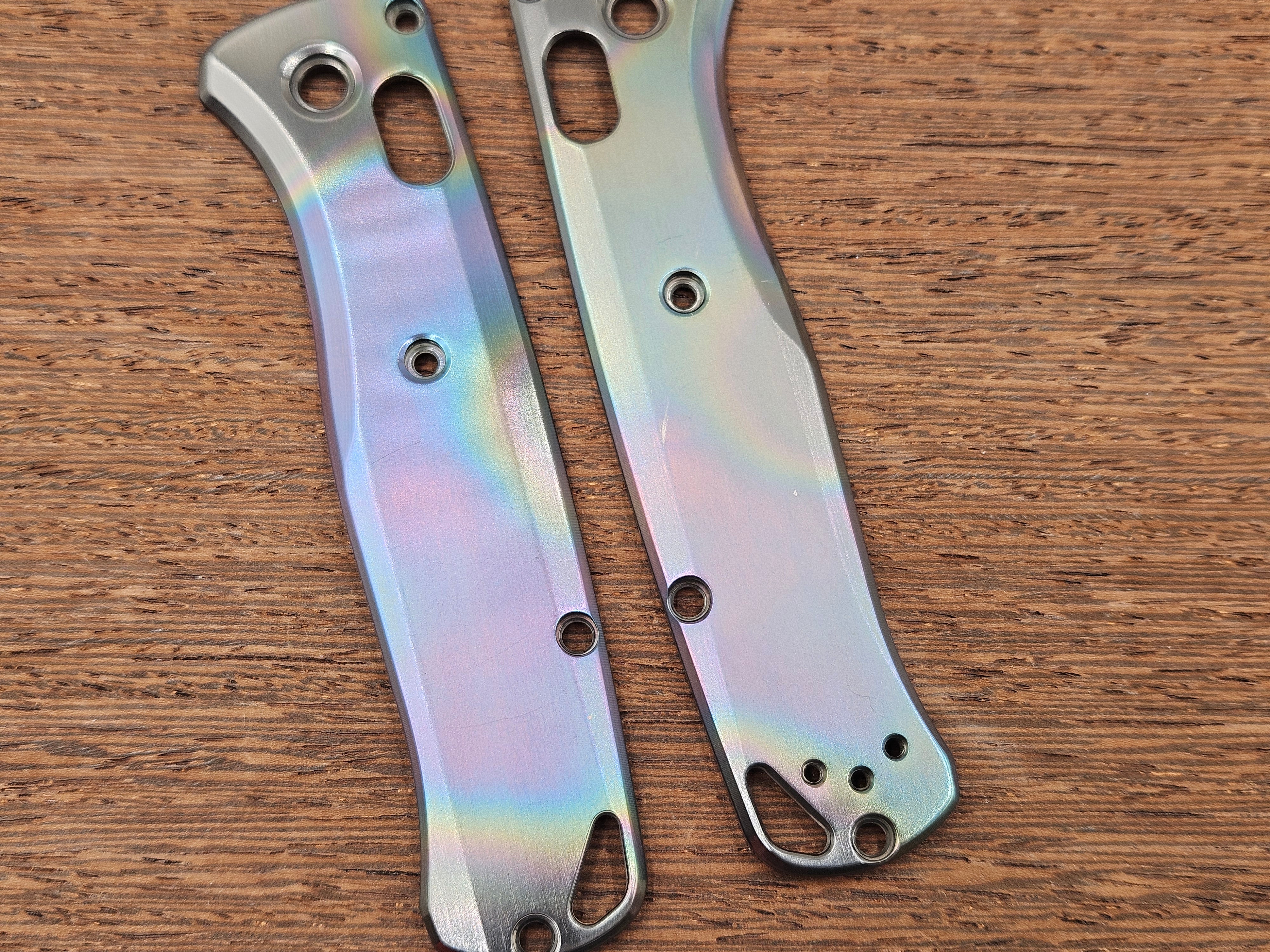 CLR Benchmade Bugout 535<br>Zirconium Standard<br>Oil Slick v2
